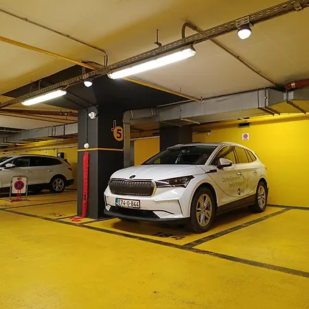 Luxapart Centar Of The Centar Free Parking *