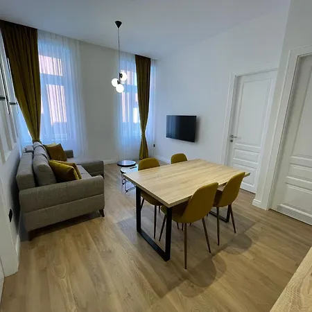 Luxapart Centar Of The Centar Free Parking سراييفو