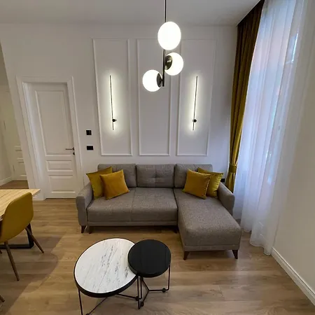 Luxapart Centar Of The Centar Free Parking شقة سراييفو